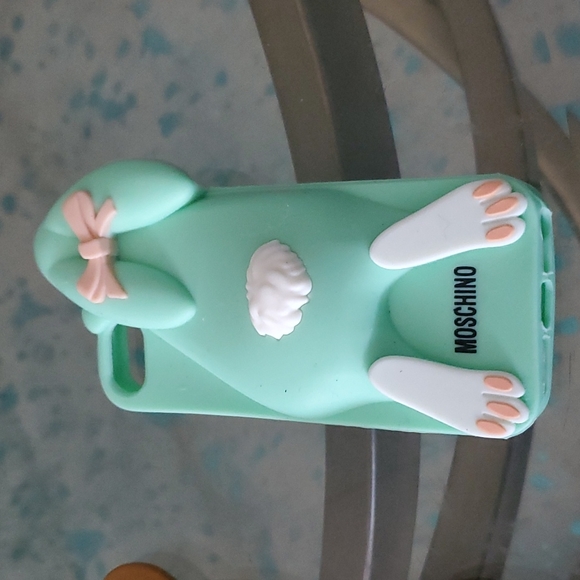 Moschino x2 - Picture 3 of 4